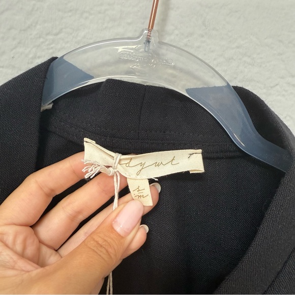 How Do You Wear That Short Sleeve Button Down Black S/M - Picture 5 of 5